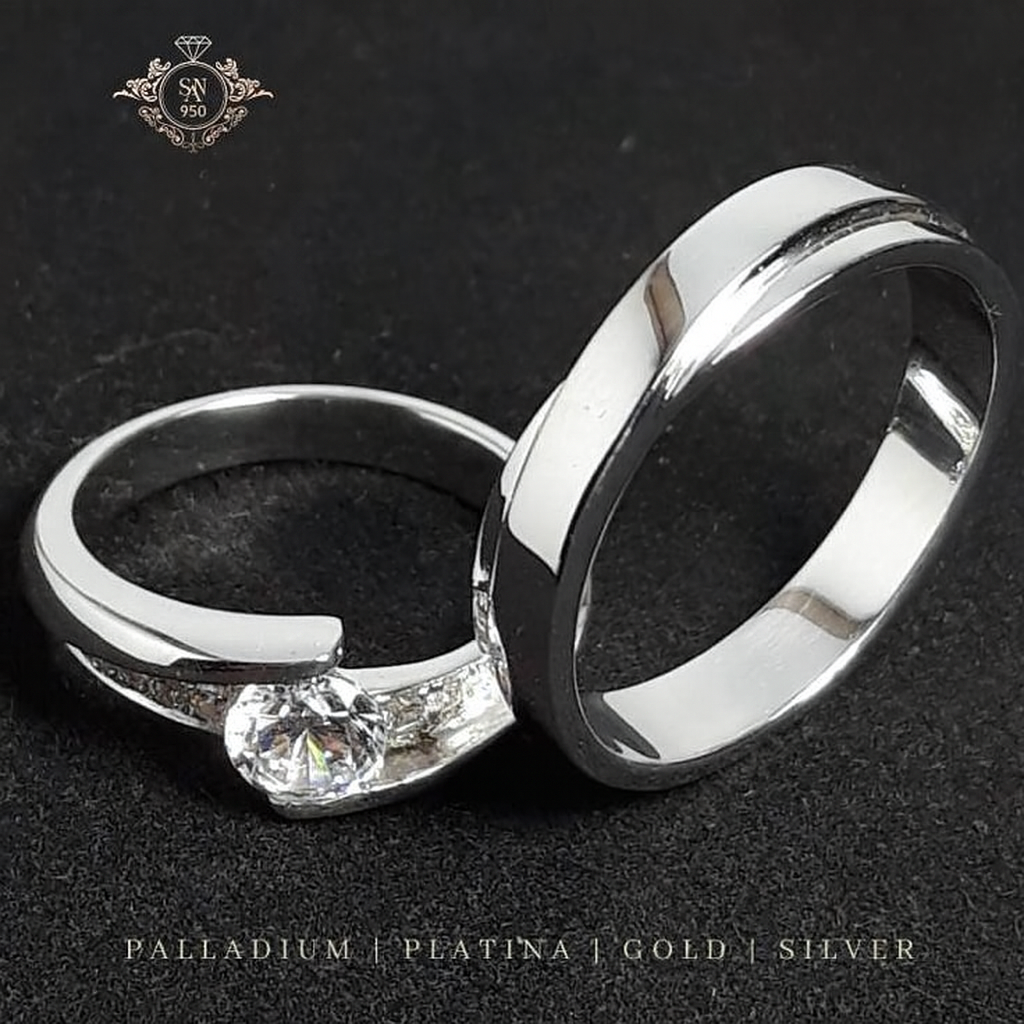 SILVER BANGLE