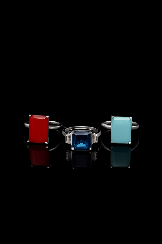 Emerald-Cut Statement Ring with Crystal Accents – Bold Cocktail Jewelry for Women