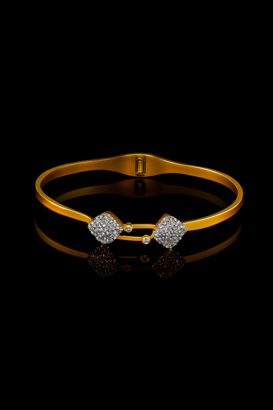 Sparkling Twin Clover Crystal Bangle