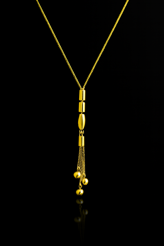 Delicate Beaded Pendant Necklace